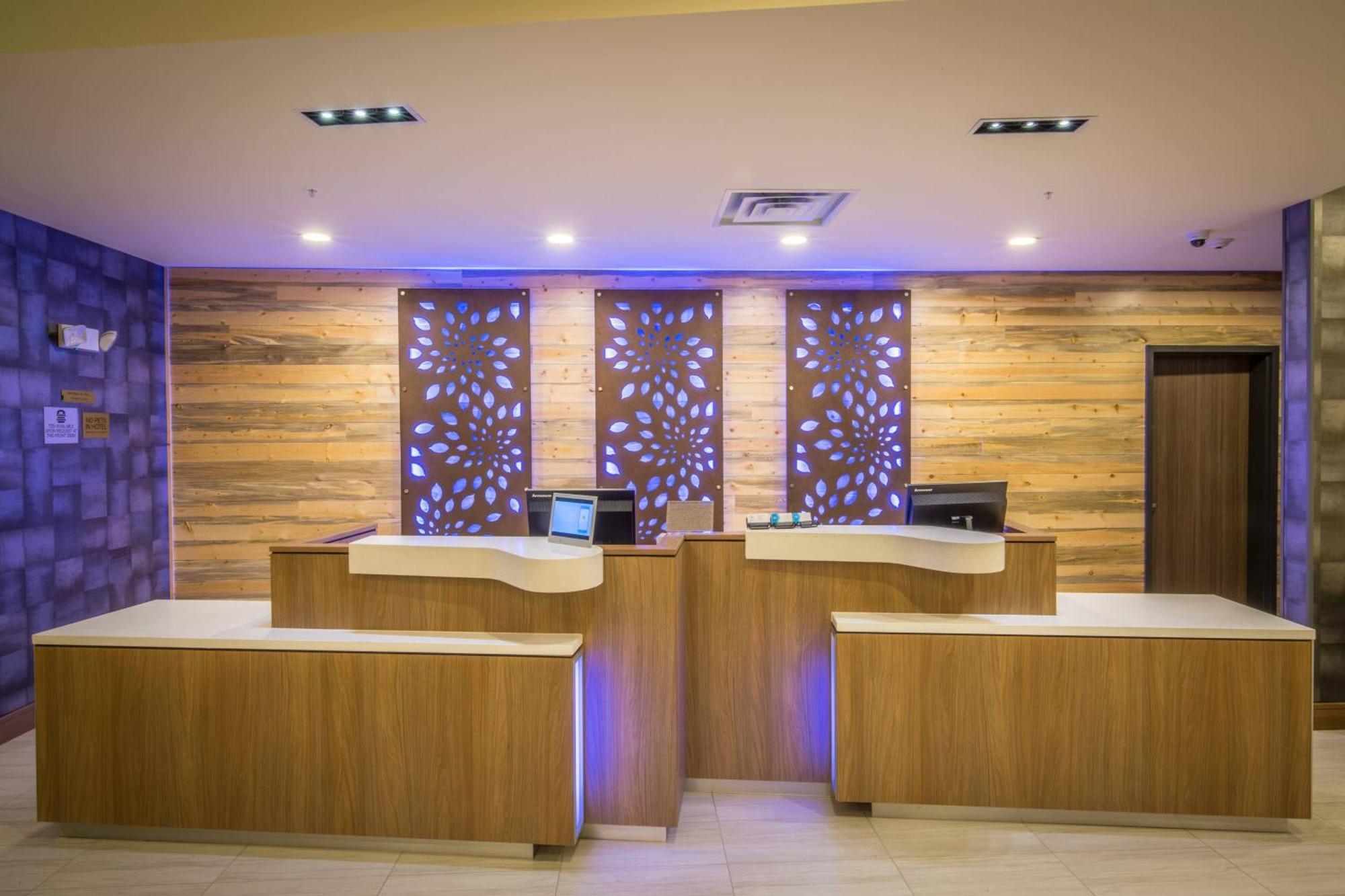 Fairfield Inn & Suites By Marriott Denver Downtown Bagian luar foto